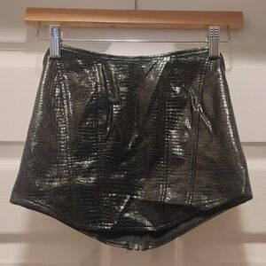 NWT Cider Black Faux Leather Croc Embossed Tube Top Sophisticated Casual Size M